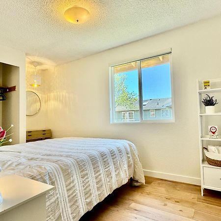 Besa Homestay Near Beach And Seatac Airport - Shared Bathroom With Max 2 Guests Де Мойн Екстериор снимка